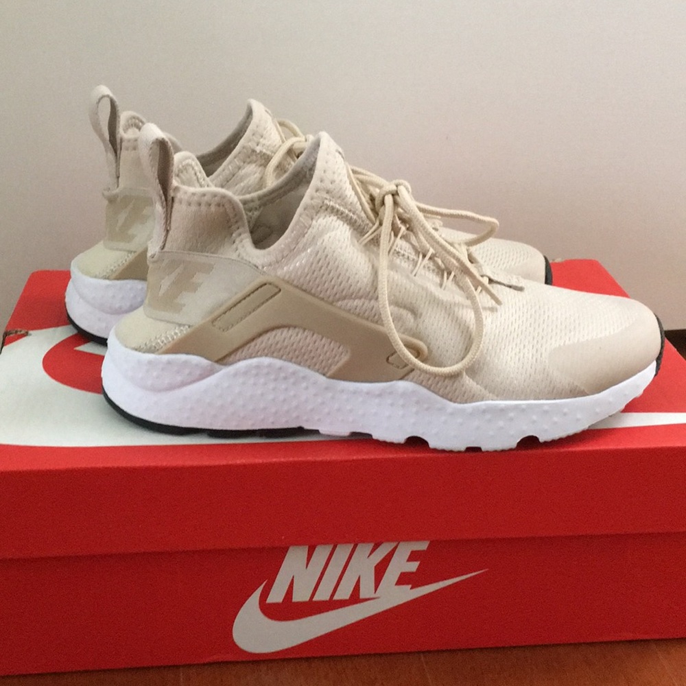 Nike Air Huarache Run Ultra